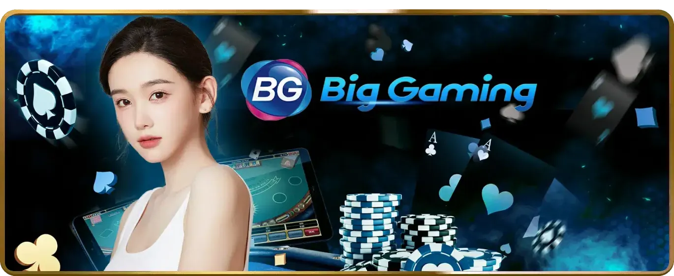 Bàn Baccarat trực tiếp với các chip cược và lá bài